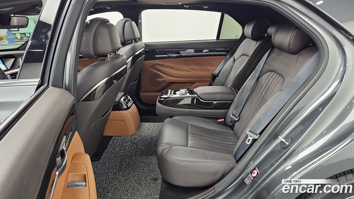 Genesis G90 2019