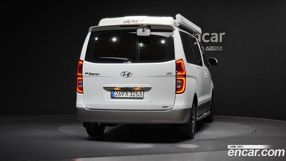Hyundai Starex 2021