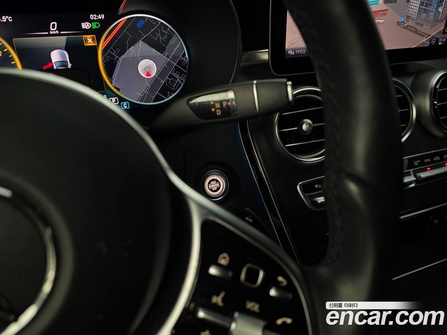 Mercedes-Benz C-Class 2021