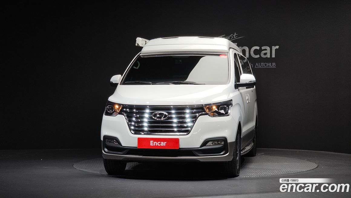 Hyundai Starex 2021