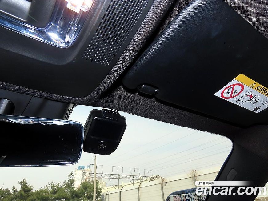 Mercedes-Benz GLB-Class 2021