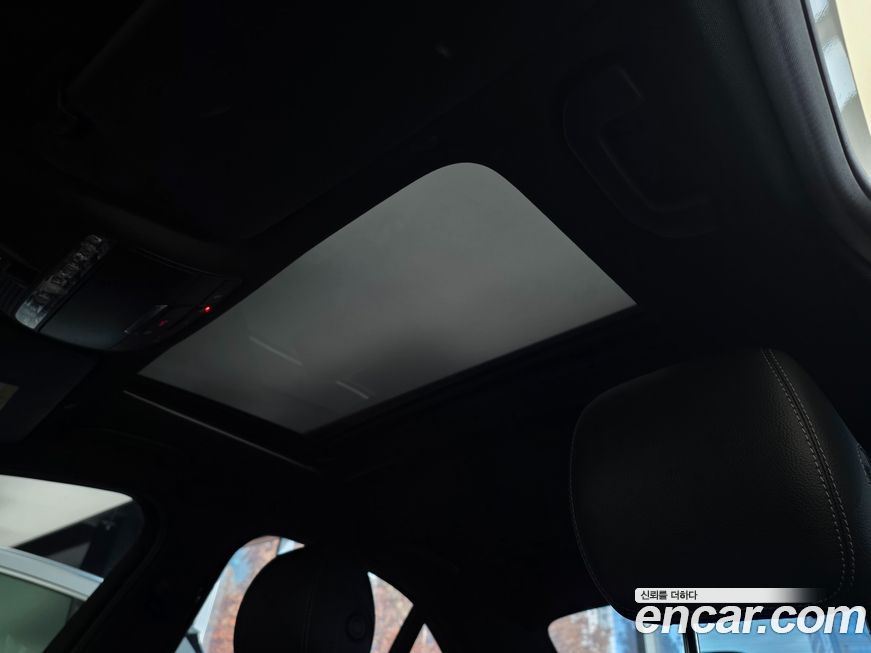 Mercedes-Benz C-Class 2021