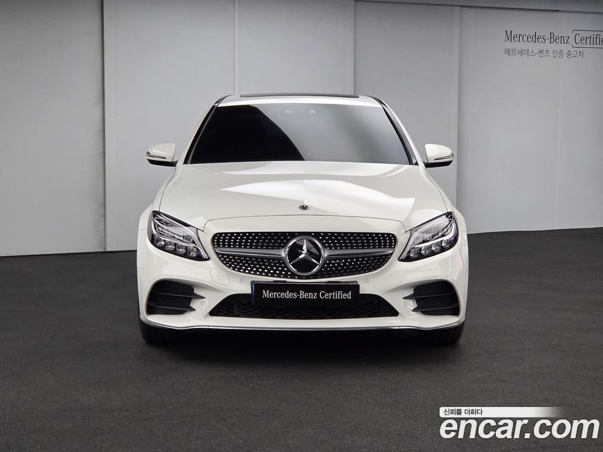 Mercedes-Benz C-Class 2021