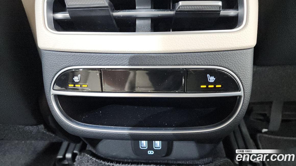 Genesis GV70 2021