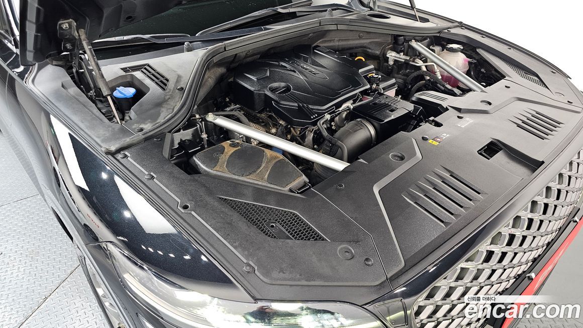 Genesis GV70 2021