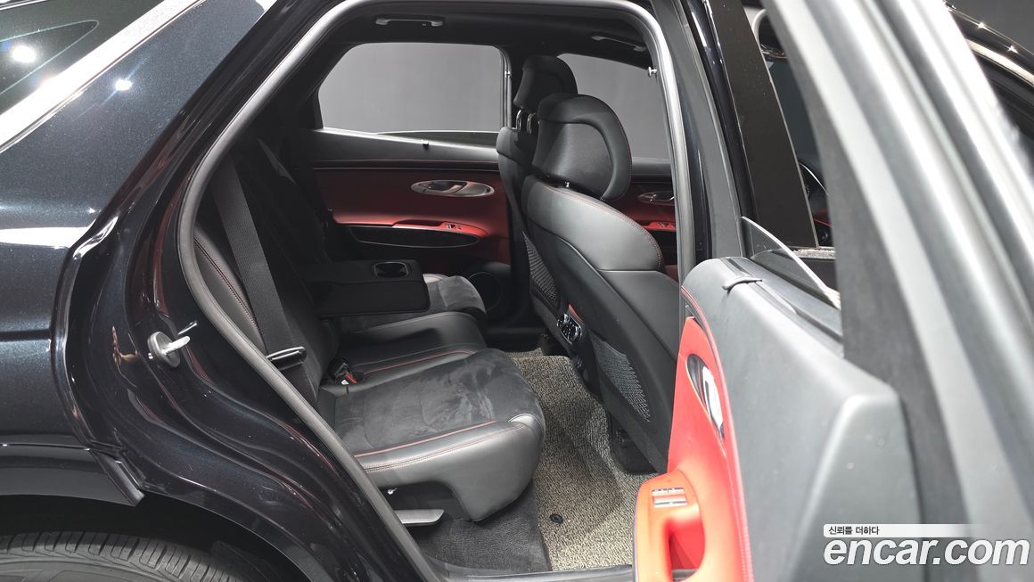 Genesis GV70 2021