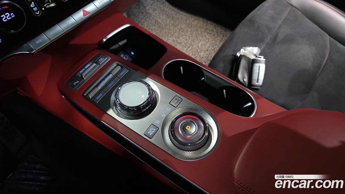 Genesis GV70 2021