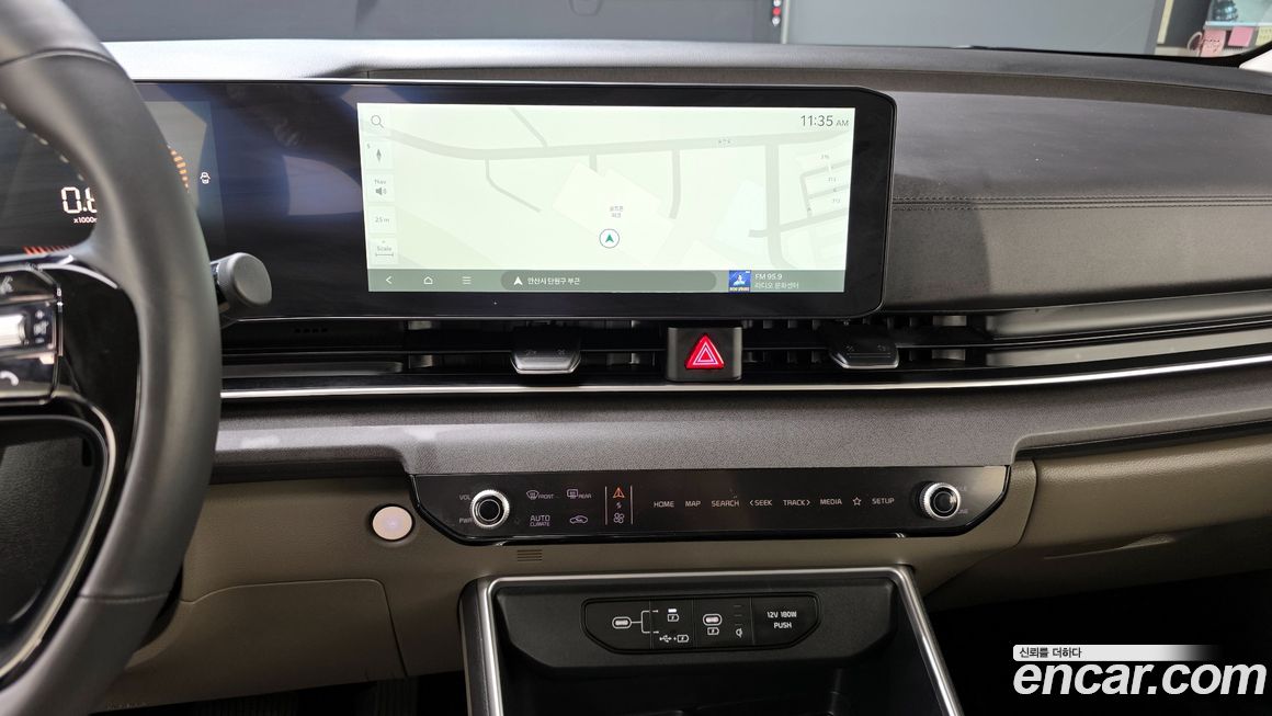 Kia Canival 2025