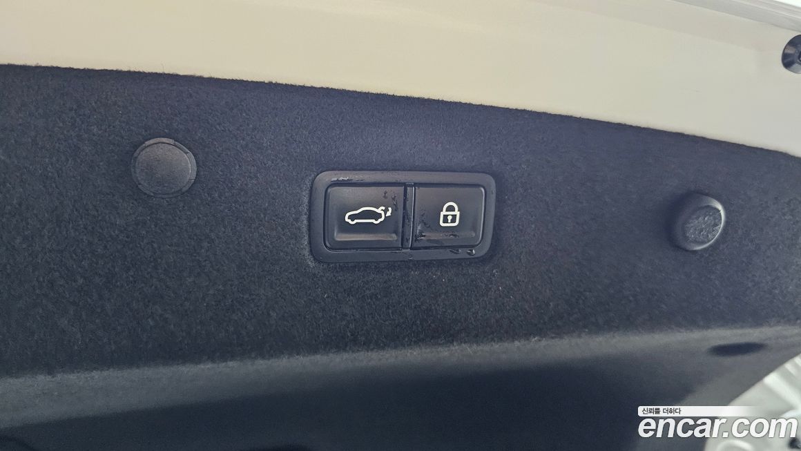 Kia K8 2025