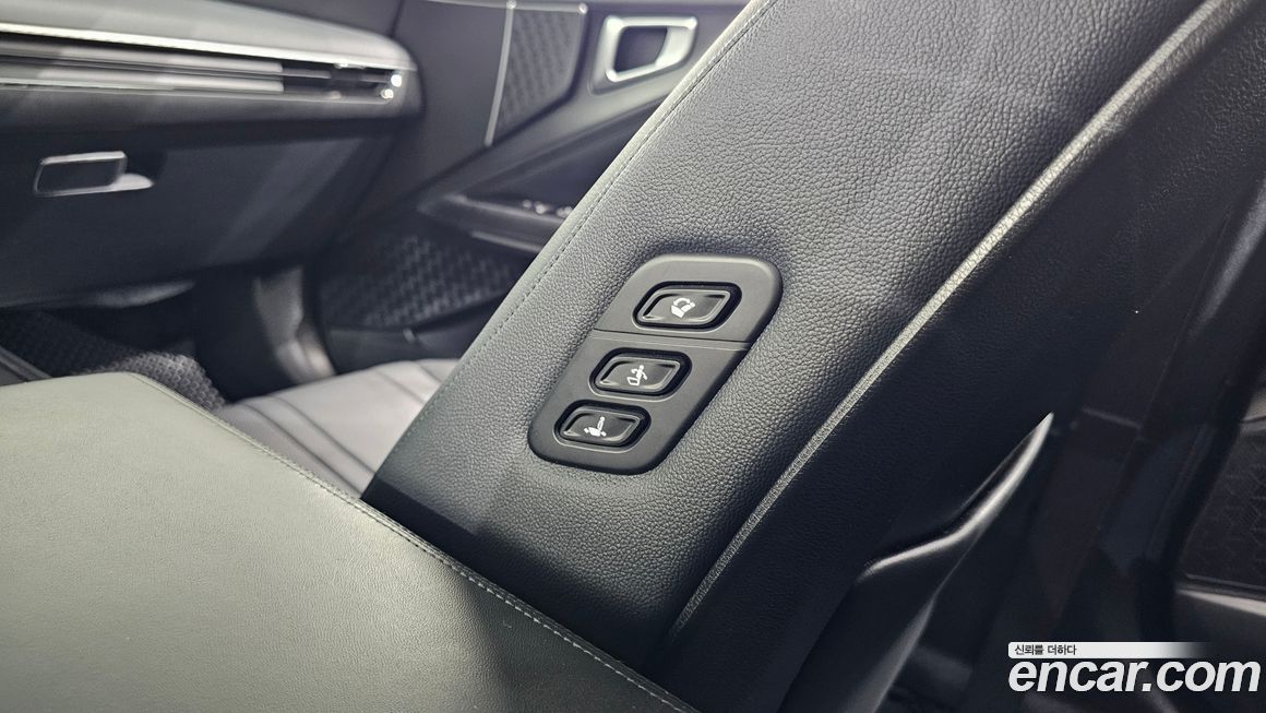Kia K8 2025