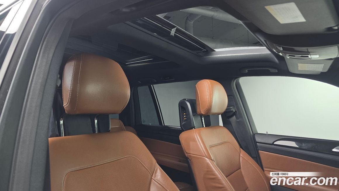 Mercedes-Benz GLS-Class 2017