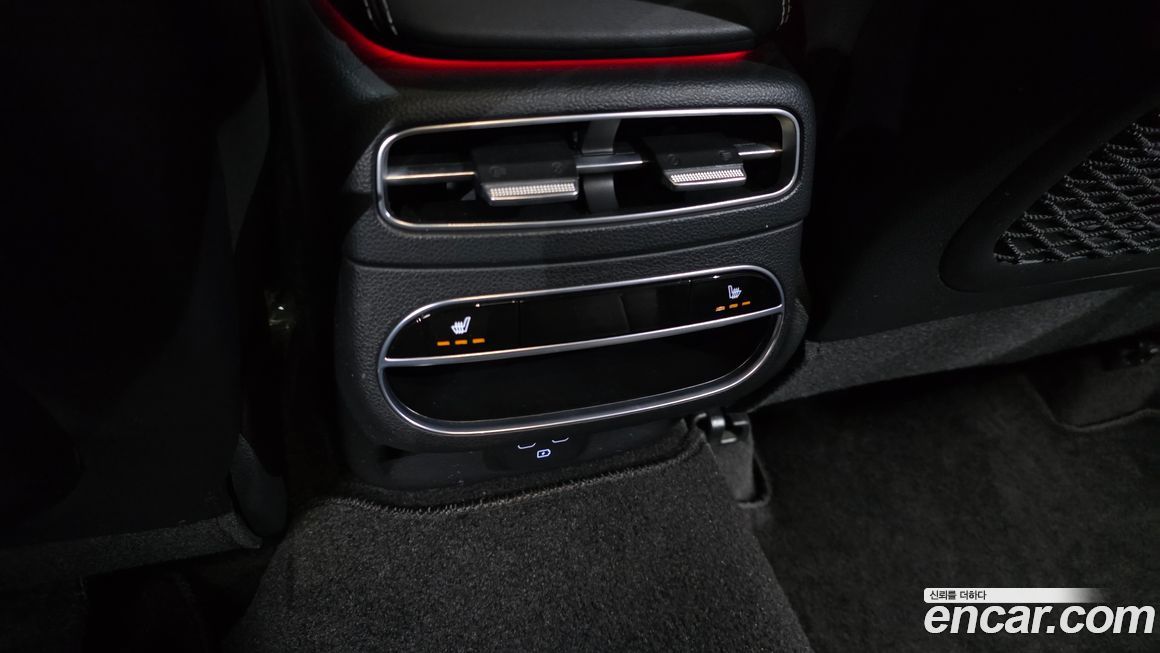 Genesis GV70 2021