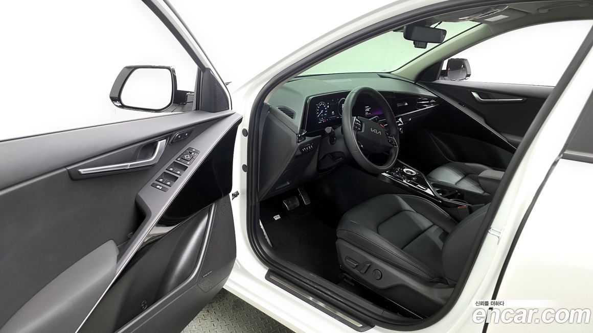 Kia Niro 2025