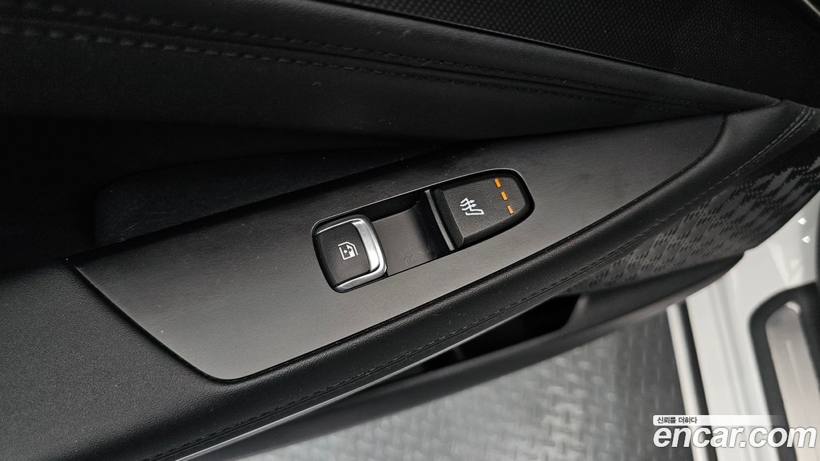 Kia K8 2025