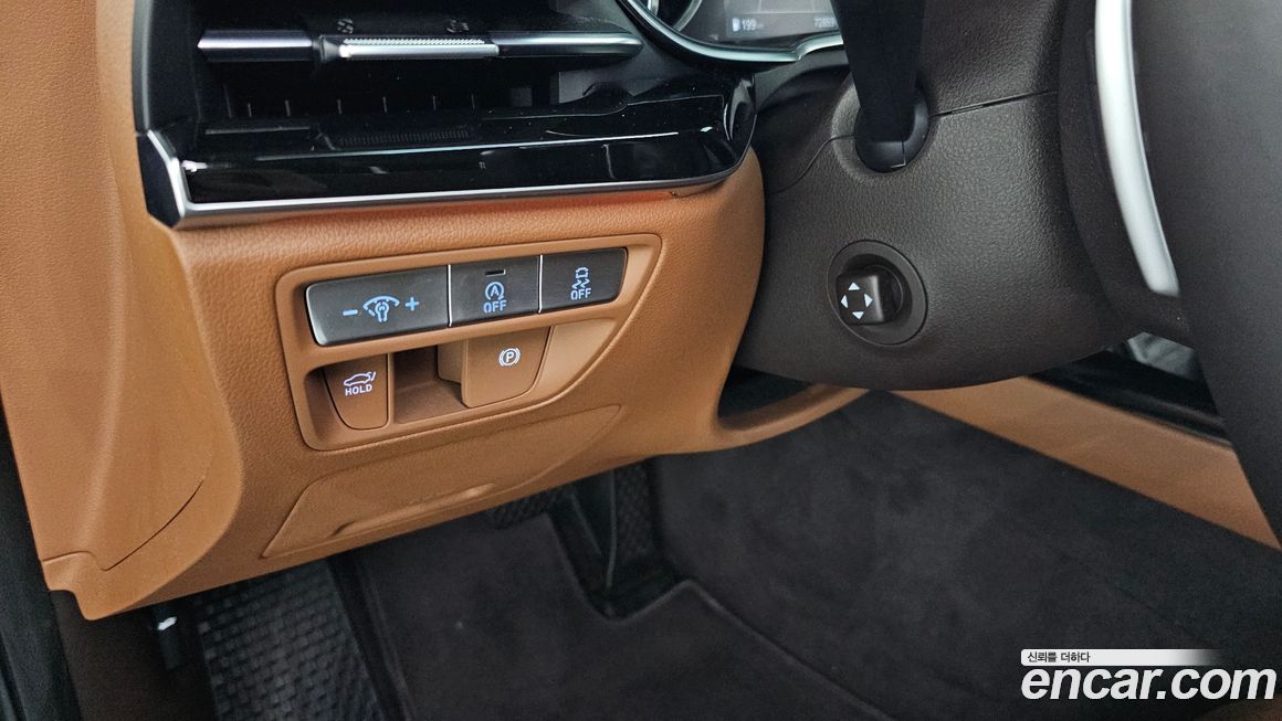 Genesis G80 2023