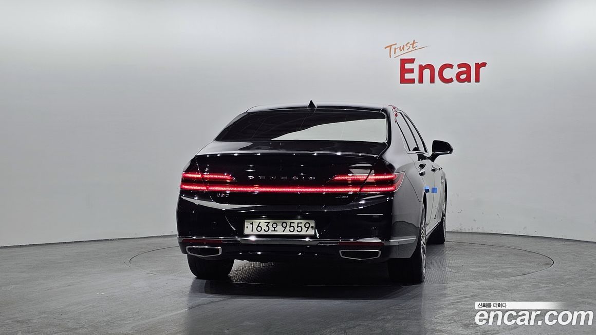 Genesis G90 2021