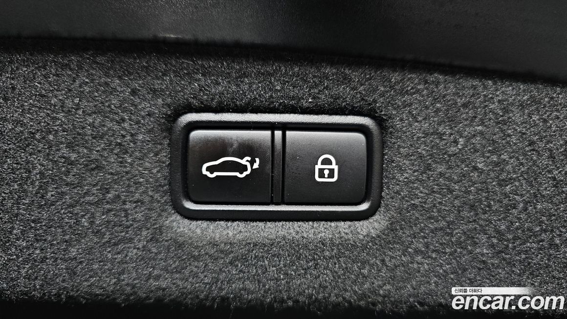 Genesis G90 2021