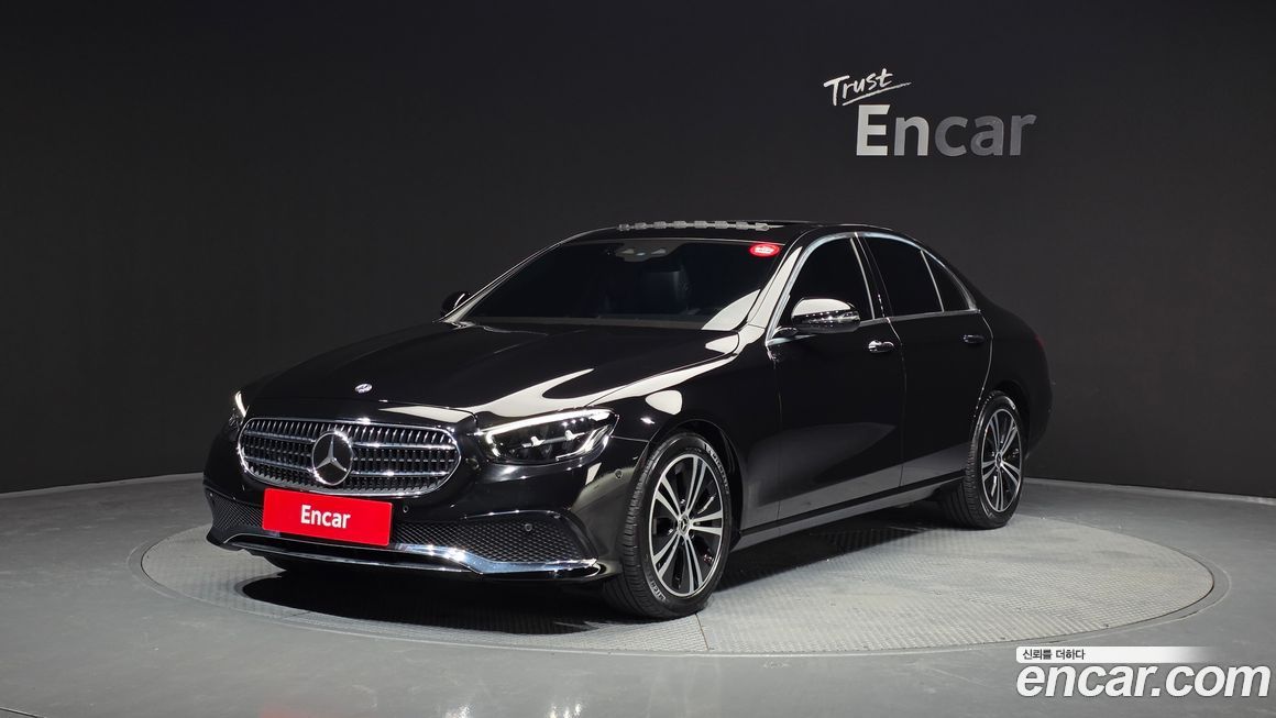 Mercedes-Benz E-Class 2021