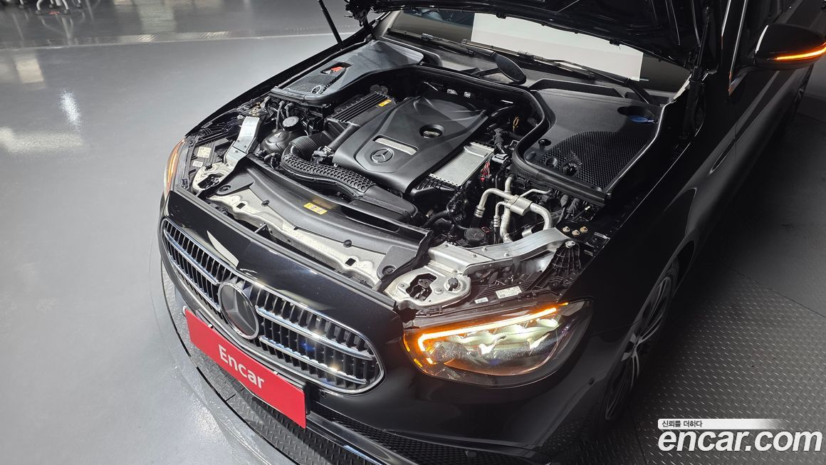Mercedes-Benz E-Class 2021