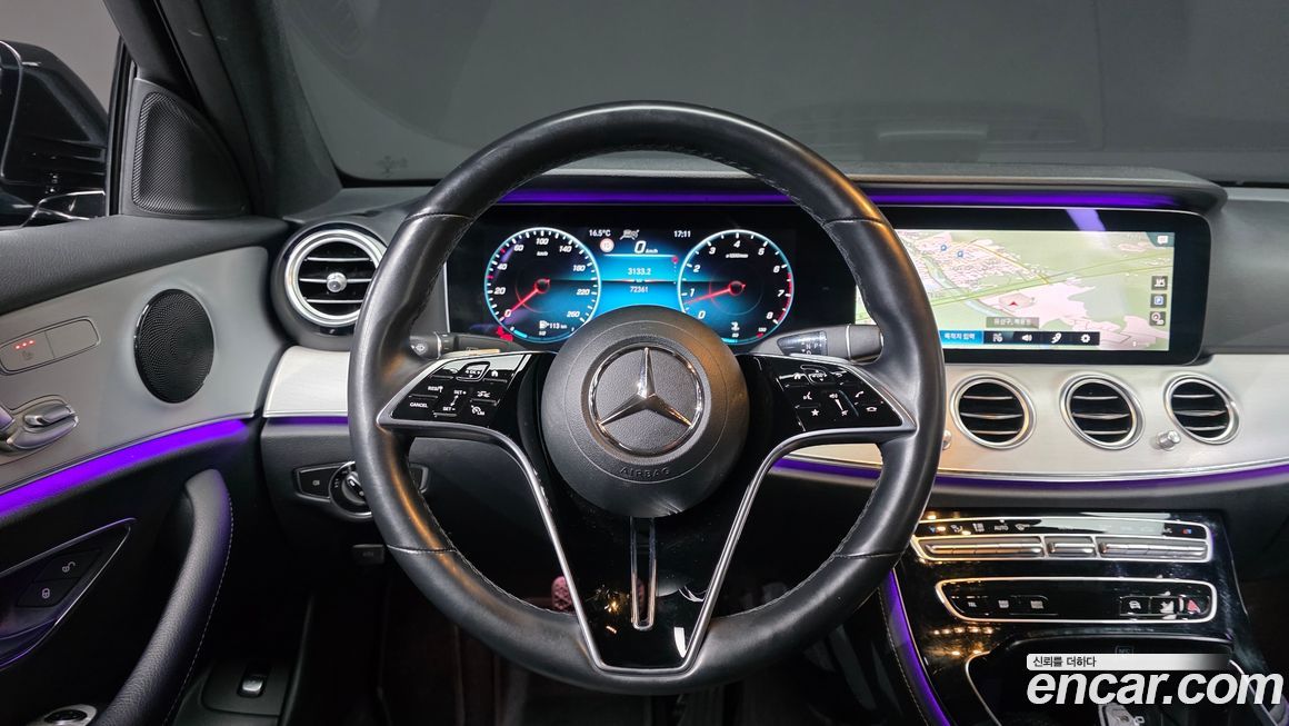 Mercedes-Benz E-Class 2021