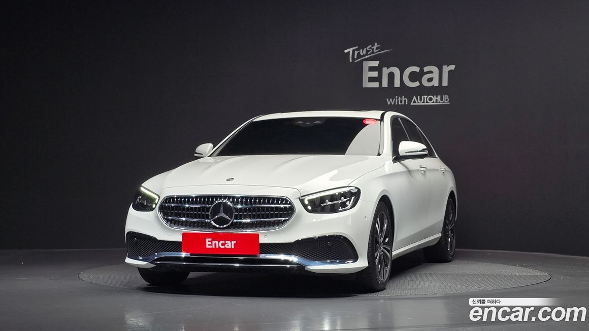 Mercedes-Benz E-Class 2021