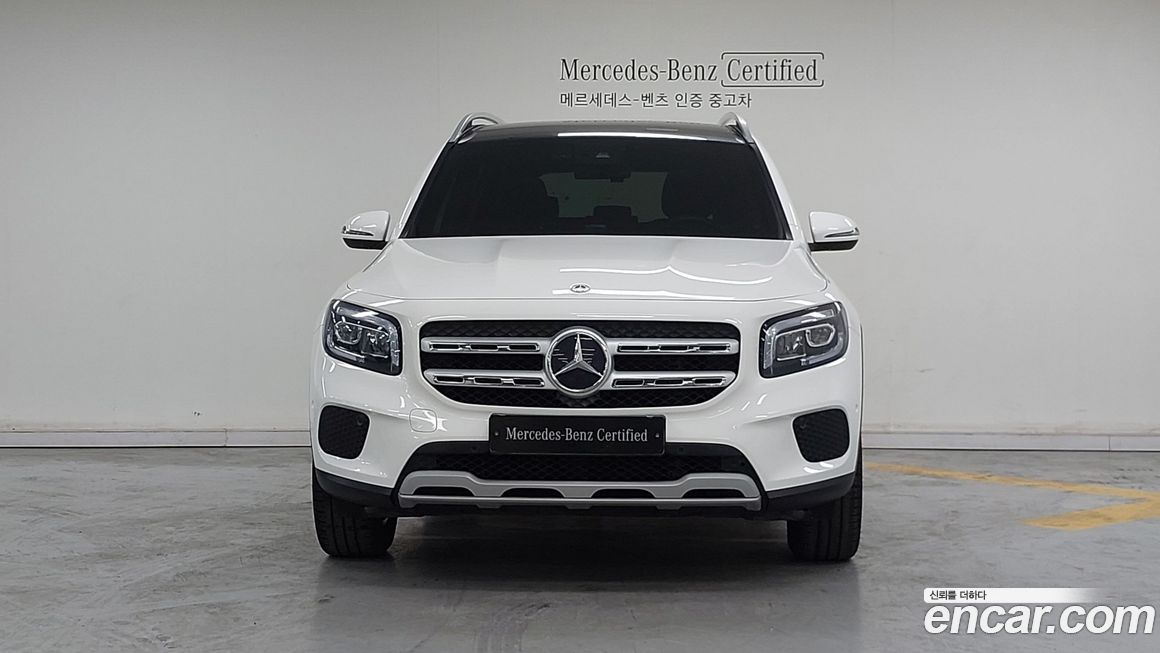 Mercedes-Benz GLB-Class 2021