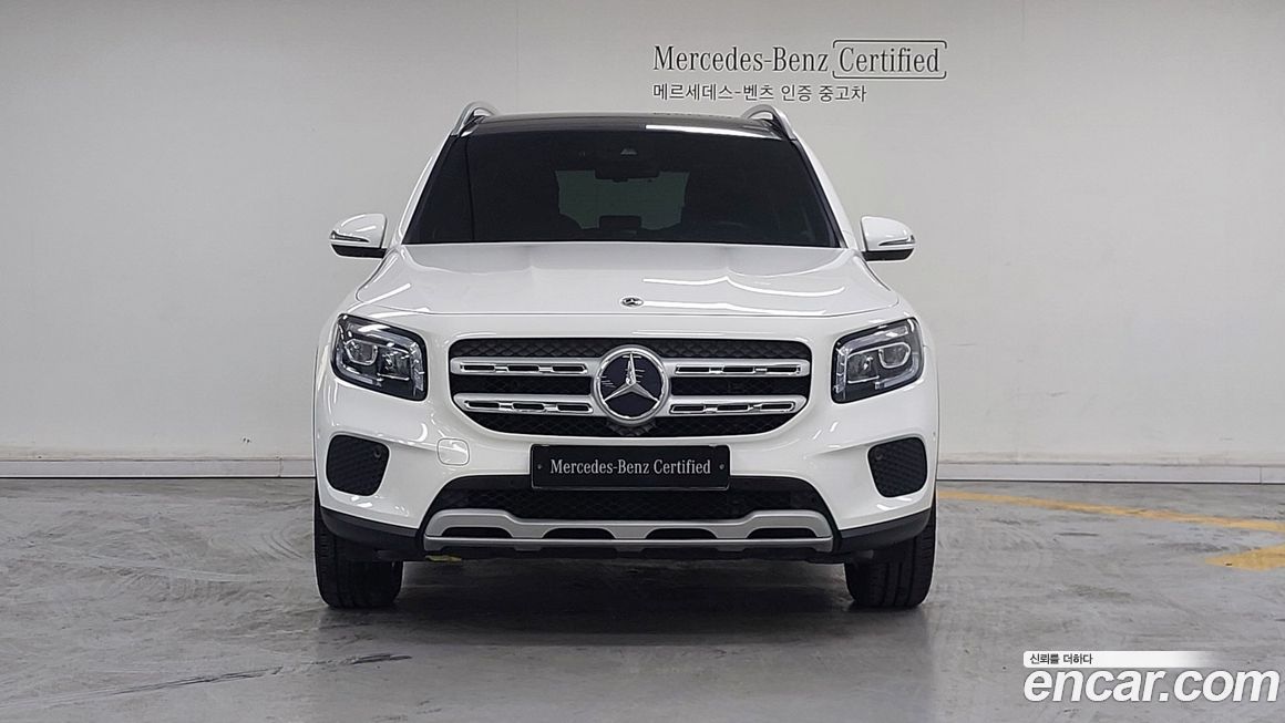 Mercedes-Benz GLB-Class 2021