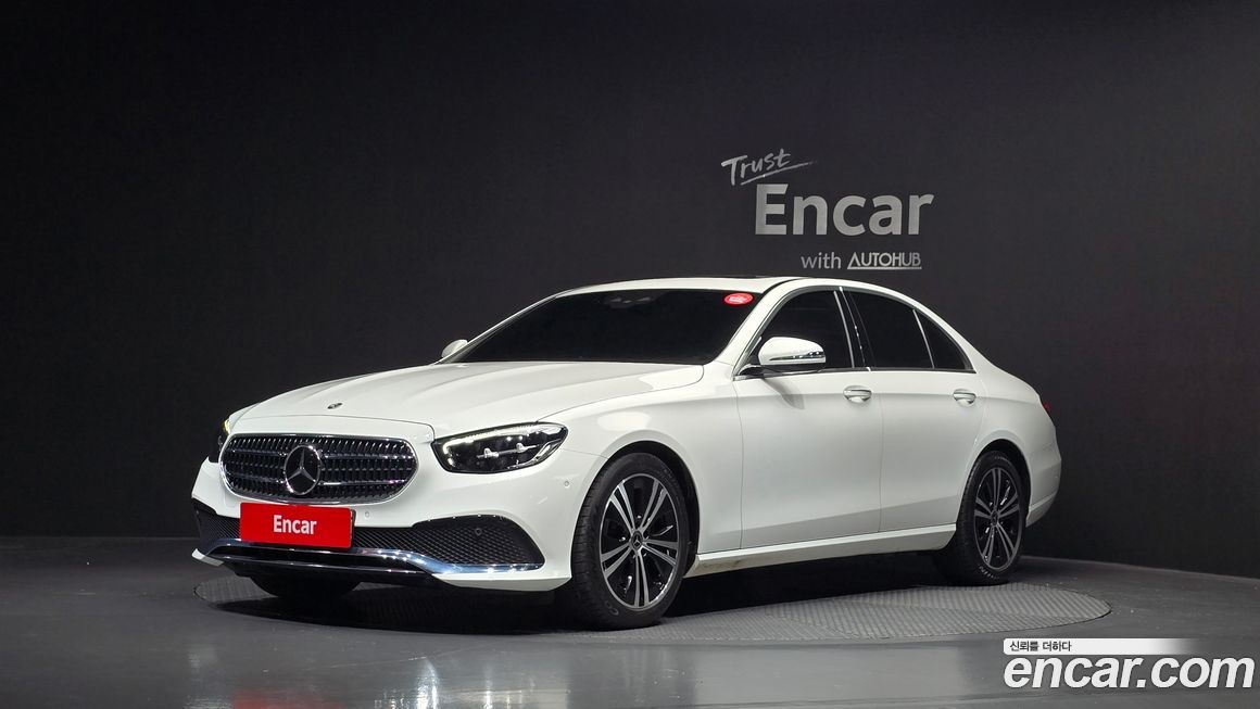 Mercedes-Benz E-Class 2021