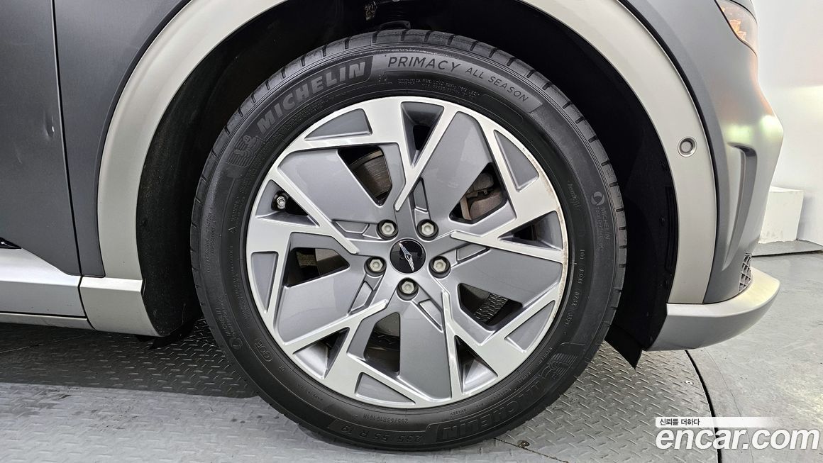 Genesis GV60 2022