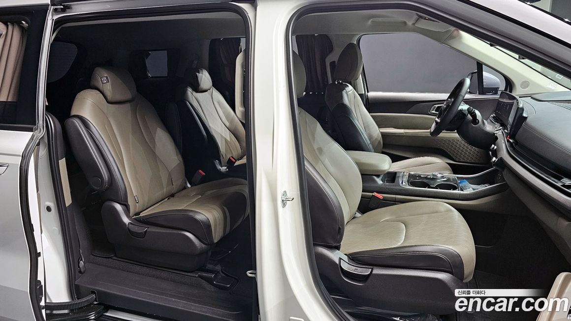 Kia Canival 2025