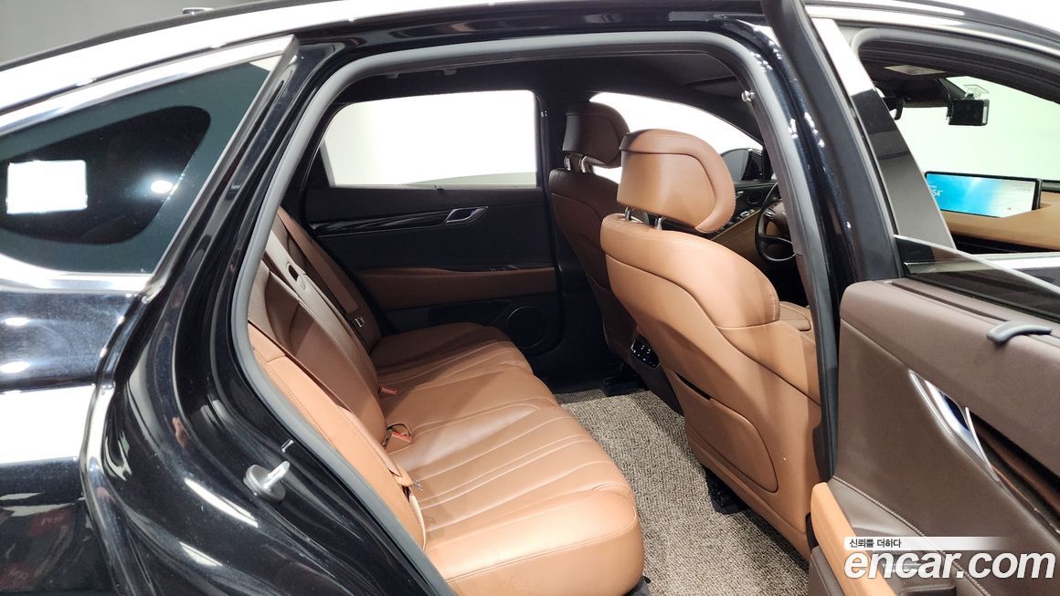 Genesis G80 2023