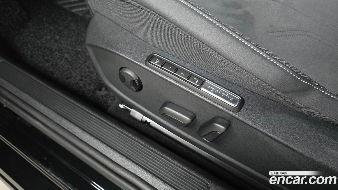 Volkswagen Golf 2025