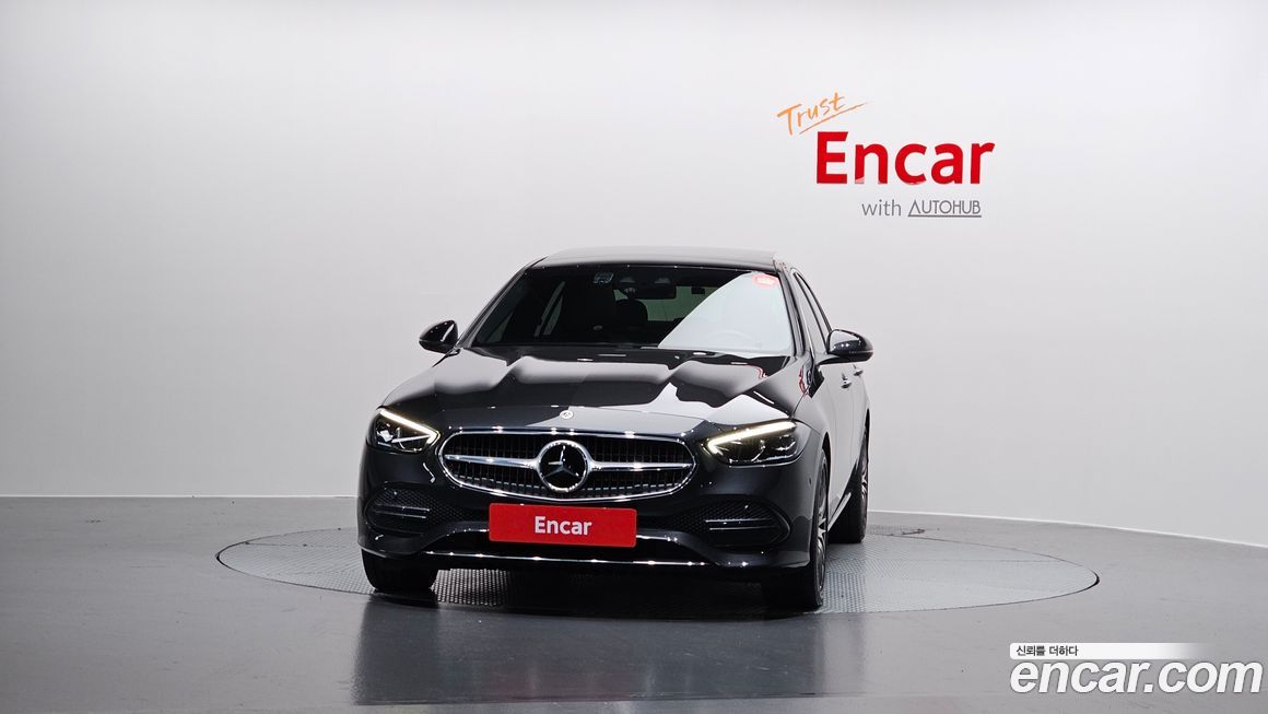 Mercedes-Benz C-Class 2022