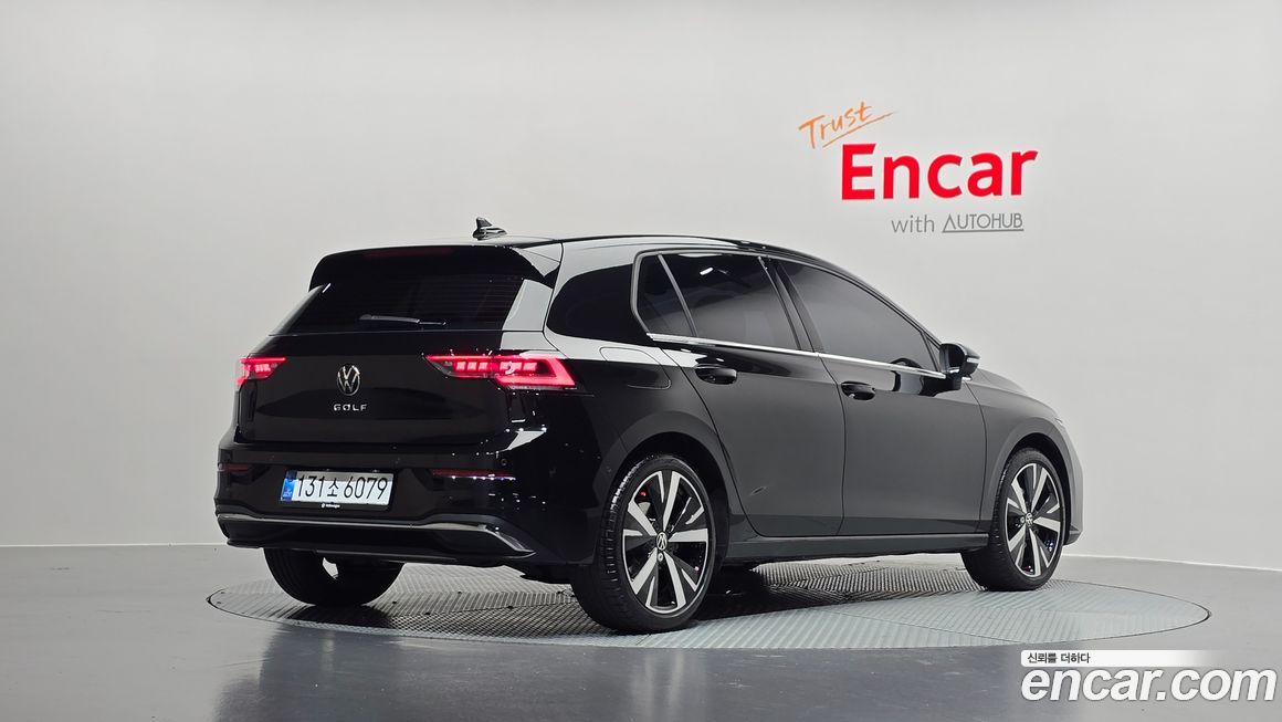 Volkswagen Golf 2025