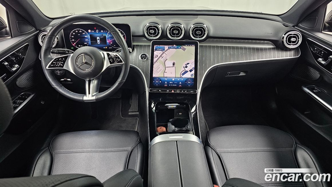 Mercedes-Benz C-Class 2022