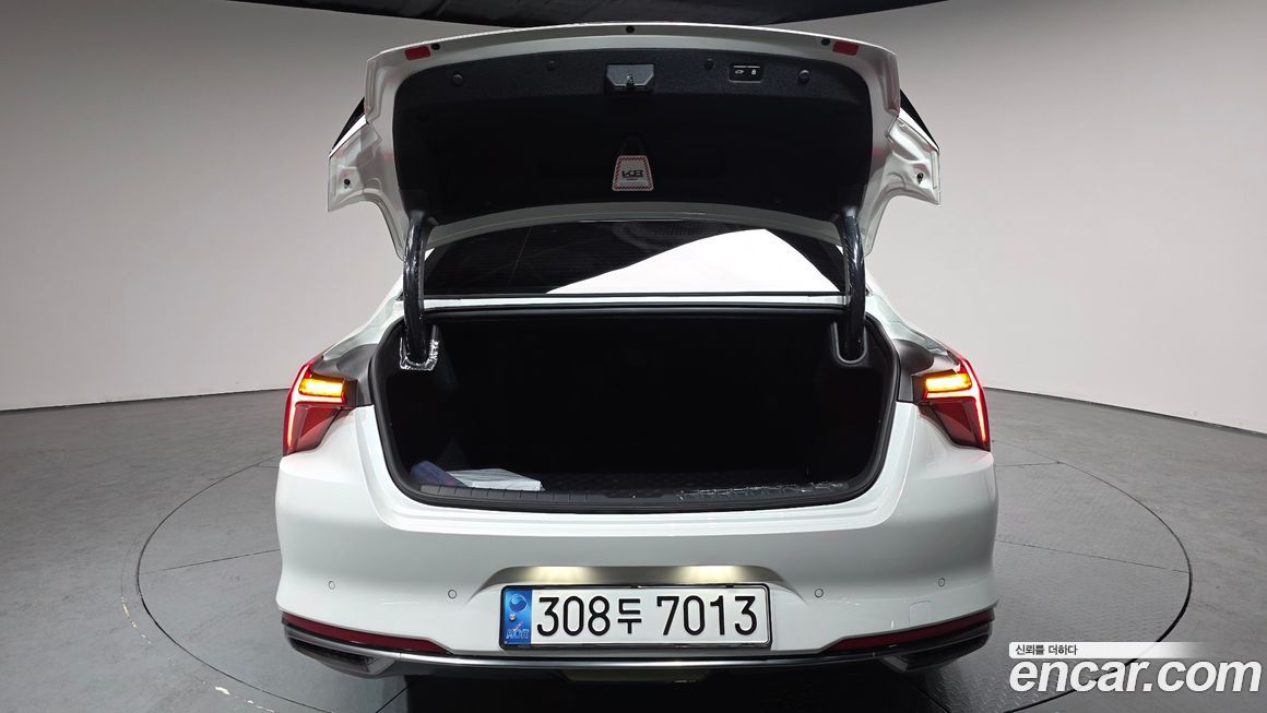 Kia K8 2023