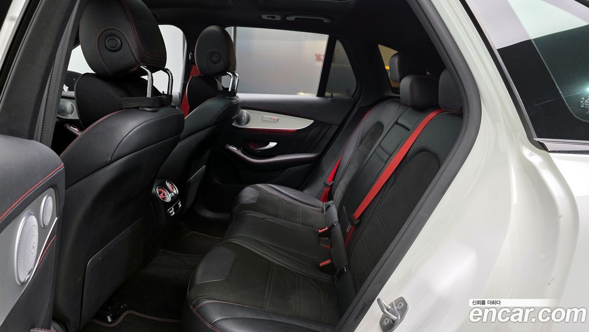 Mercedes-Benz GLC-Class 2019