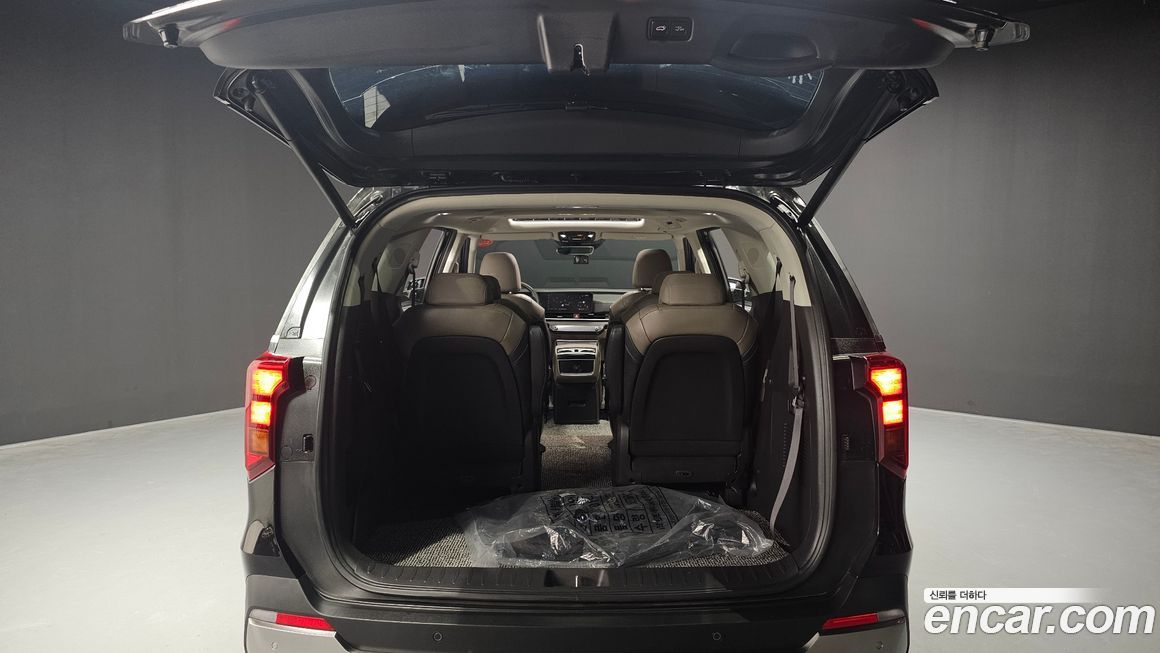 Kia Canival 2025