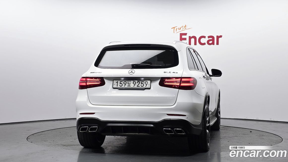 Mercedes-Benz GLC-Class 2019