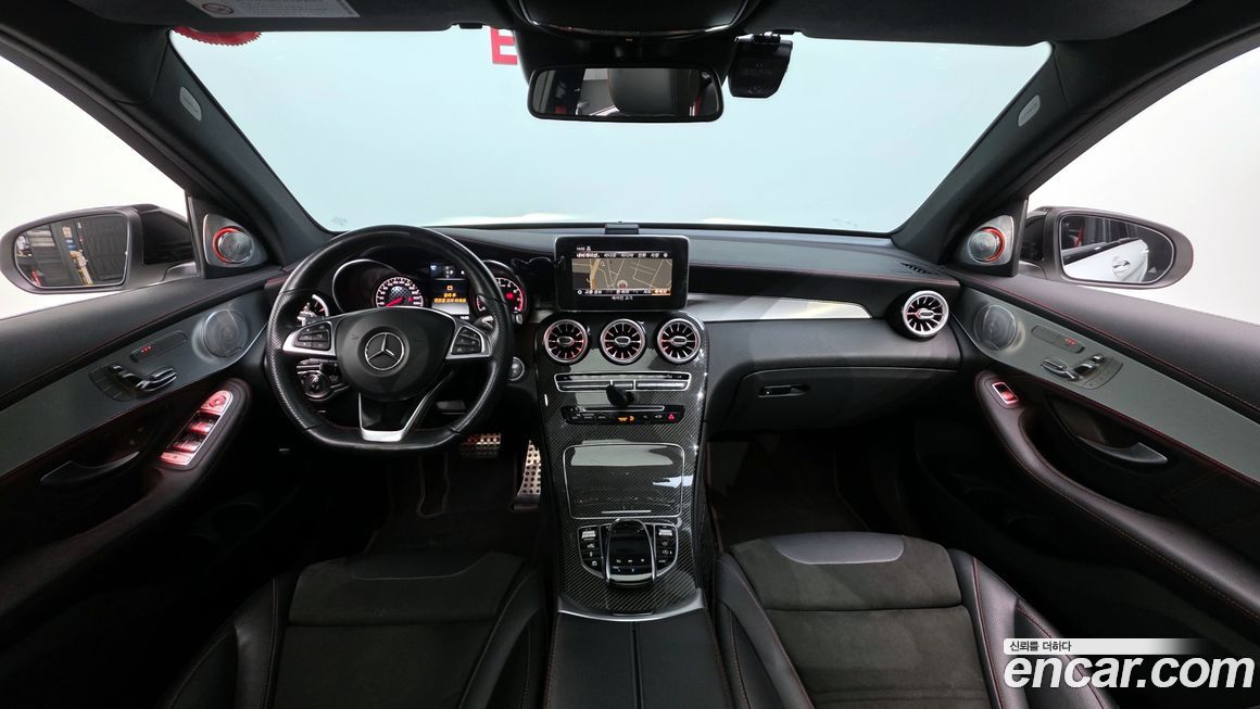 Mercedes-Benz GLC-Class 2019
