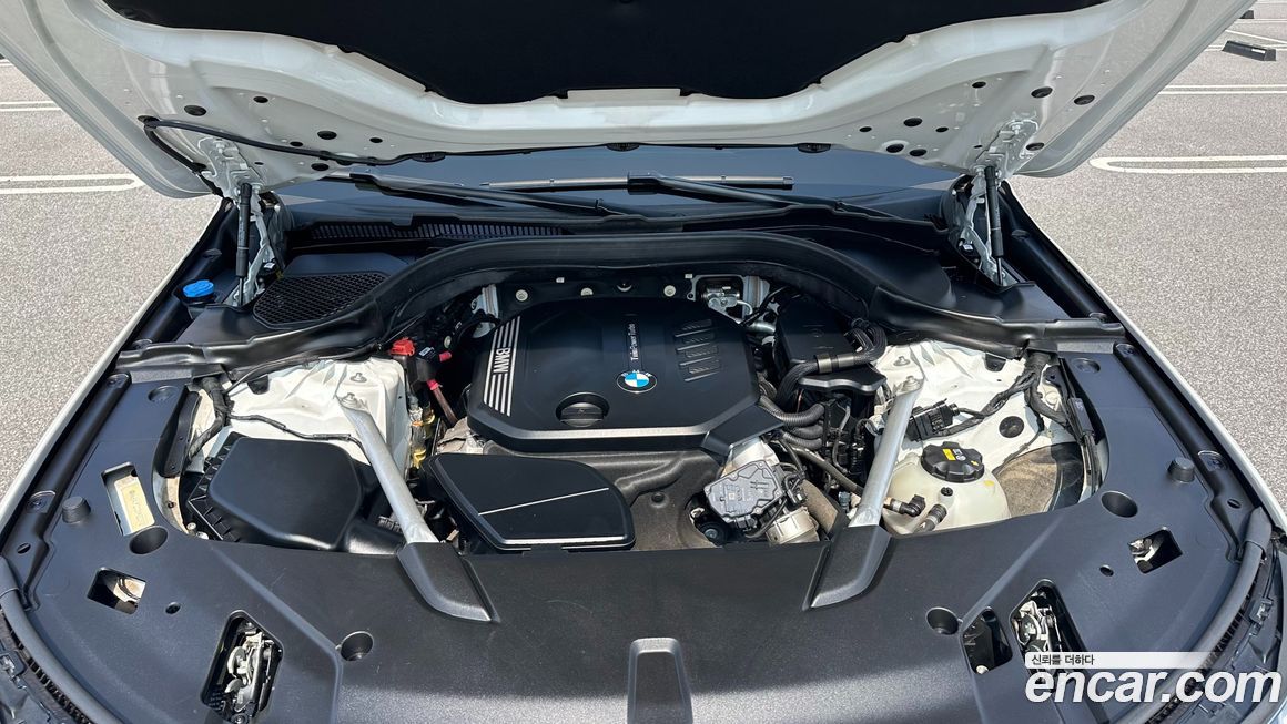 BMW Gran Turismo 2021