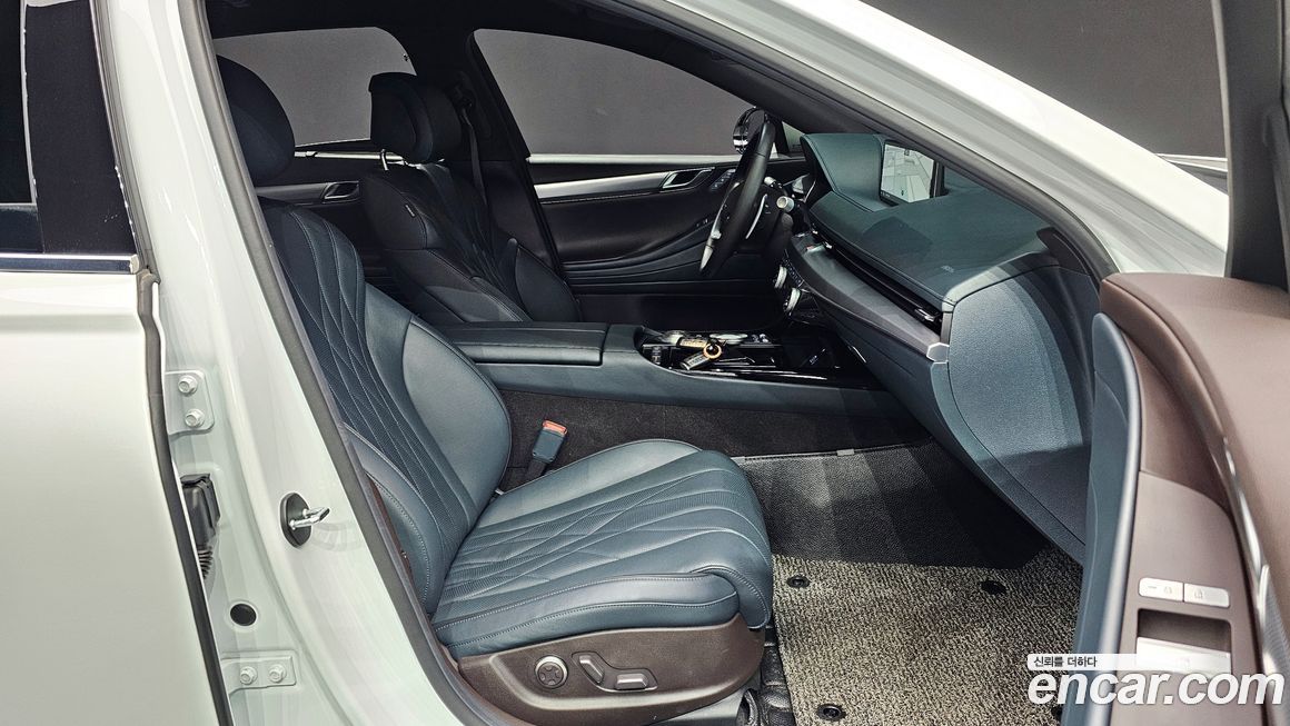 Genesis G80 2021