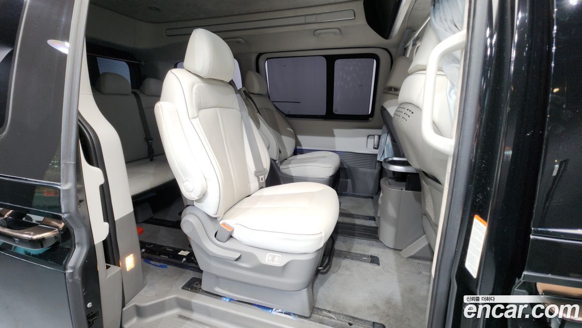 Hyundai Staria 2022