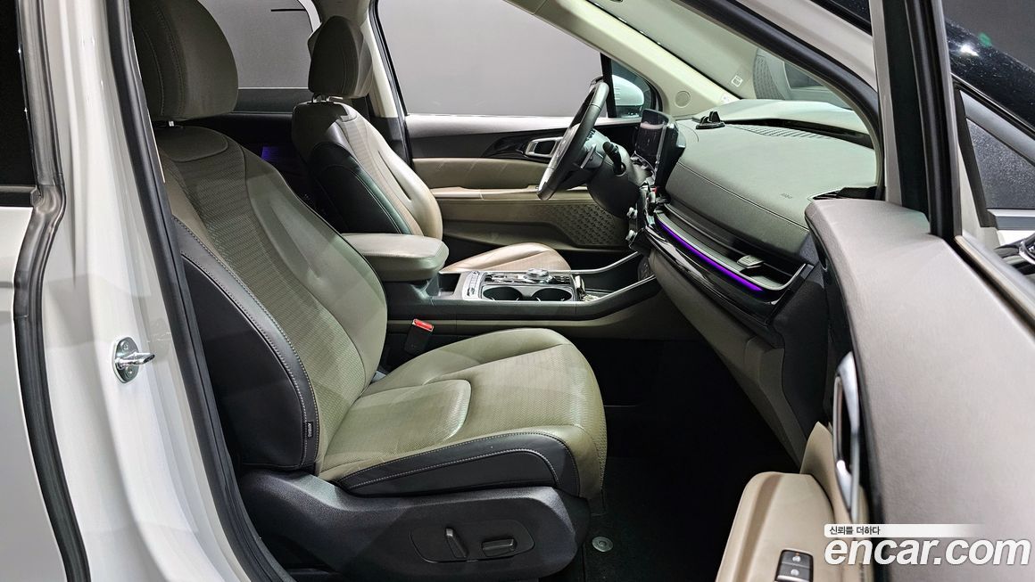 Kia Canival 2025