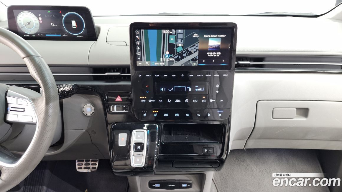 Hyundai Staria 2022