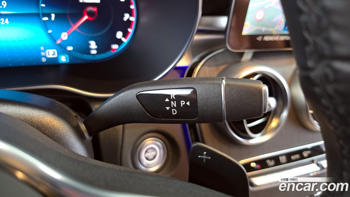 Mercedes-Benz GLC-Class 2022