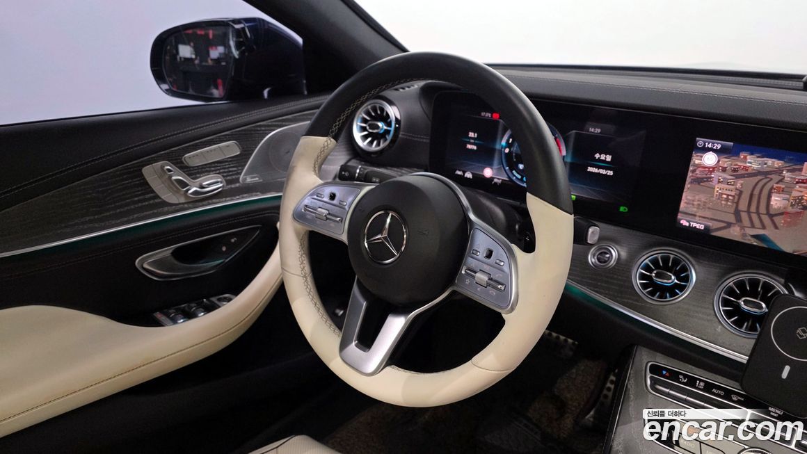 Mercedes-Benz CLS-Class 2020