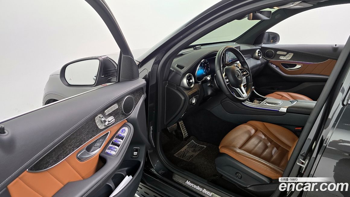 Mercedes-Benz GLC-Class 2022