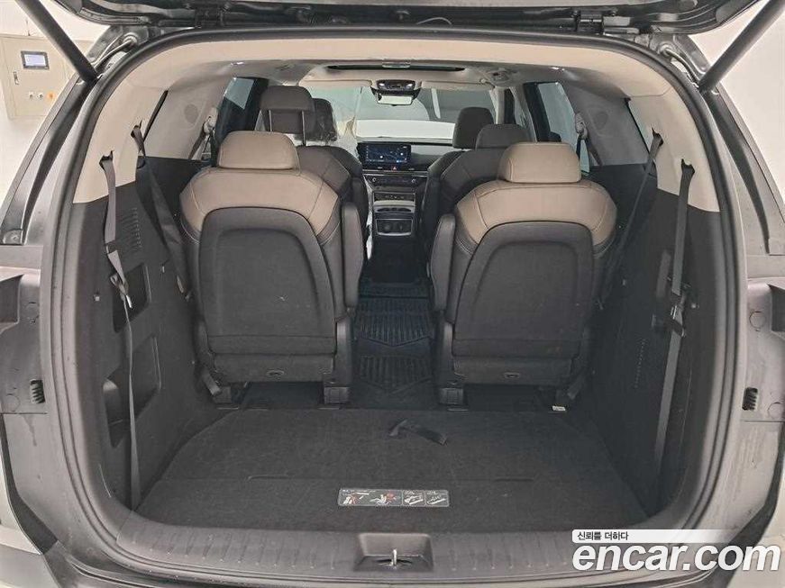 Kia Canival 2024