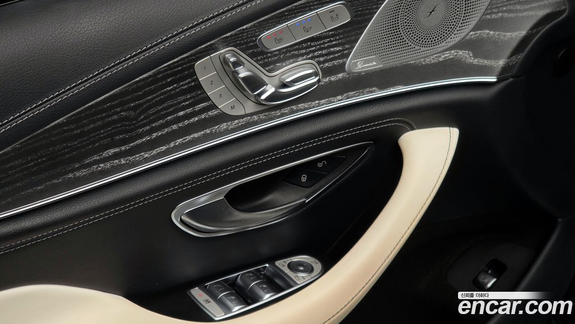 Mercedes-Benz CLS-Class 2020